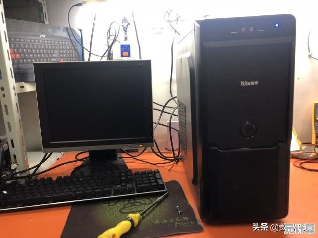 电脑显示屏无画面主机运转正常？快速排查步骤一网打尽