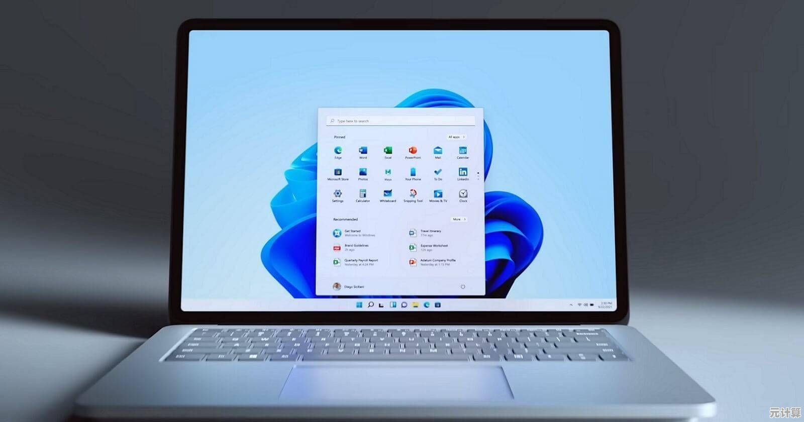 突破边界！Win11系统融合移动设备功能，打造全方位智能办公娱乐体验