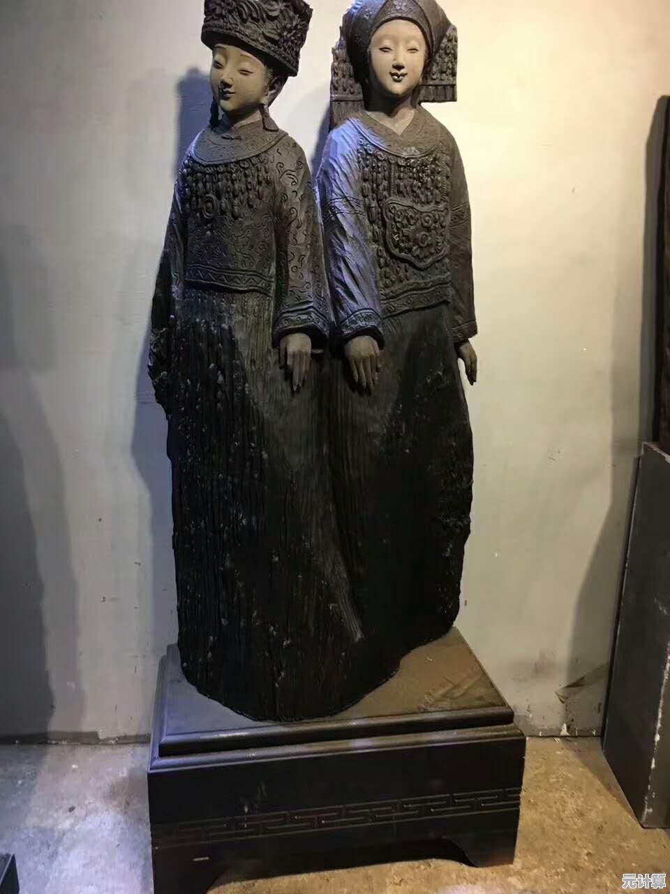 想在NBA篮球大师官服组建你的冠军梦之队吗？