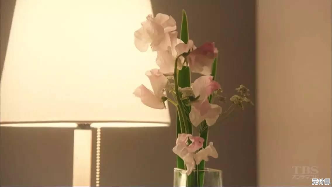 想体验自由培养角色的快乐？花语卷》手游等你来探索！