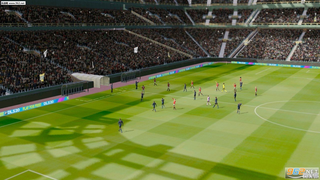 谁说手游不能有写实风格？梦幻足球联盟2020(DLS20)让你身临其境！