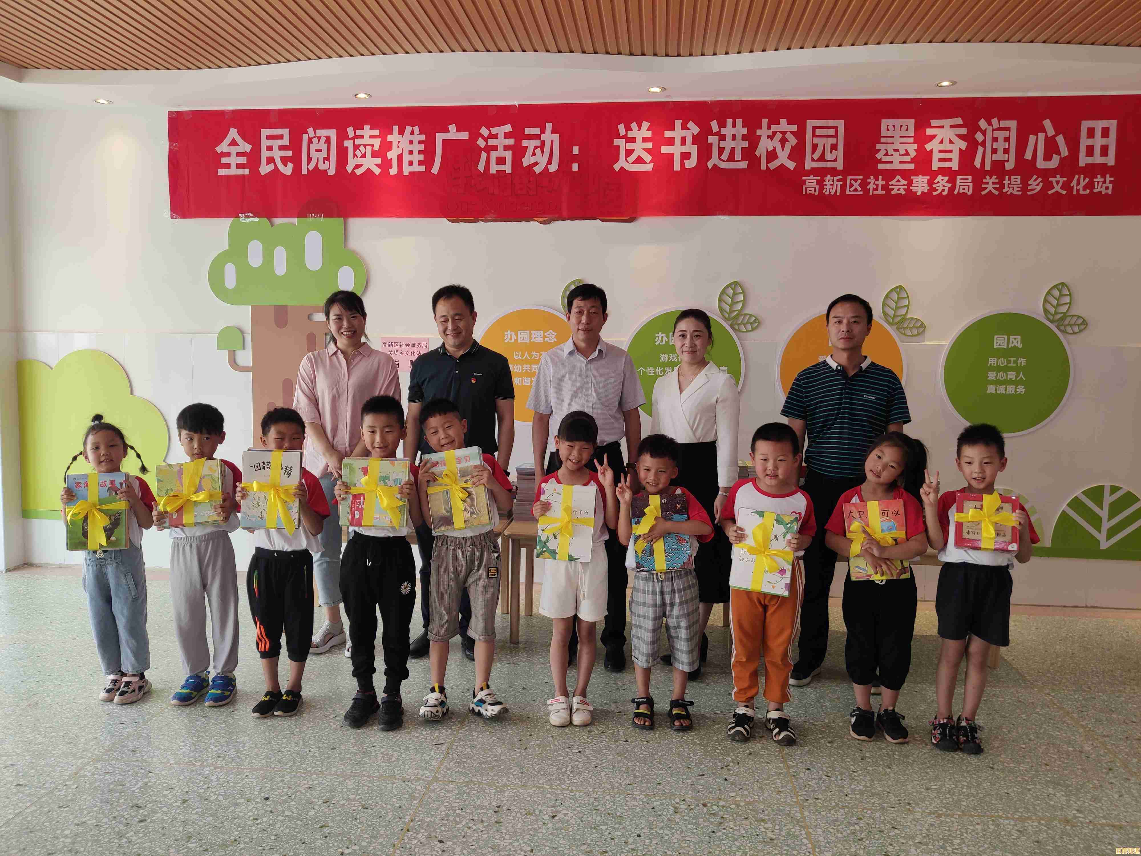 放置防御塔、招募英雄的乐趣你知道吗?王国保卫战国际服》让你轻松畅玩! 放置防御塔、招募英雄的乐趣你知道吗?王国保卫战国际服》让你轻松畅玩!