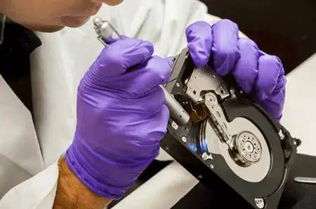 丢失文件无需担忧,提供高效硬盘数据恢复服务,快速解决您的难题 丢失文件无需担忧,提供高效硬盘数据恢复服务,快速解决您的难题