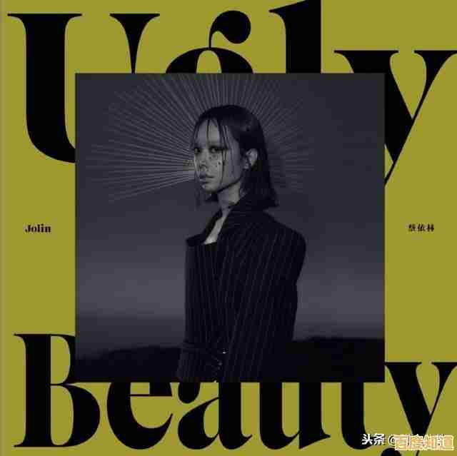 厌倦千篇一律的角色装扮？香肠派对最新版》百变时装不试试吗？